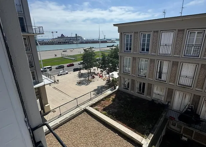 Perret - Hyper Centre *